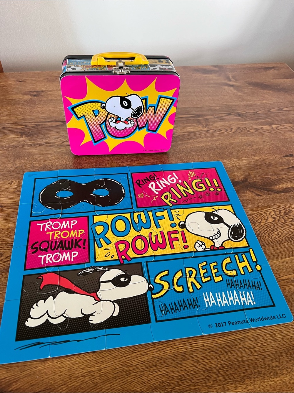 Peanuts Snoopy POW Pink Metal Lunchbox with Matching 24 Piece Puzzle